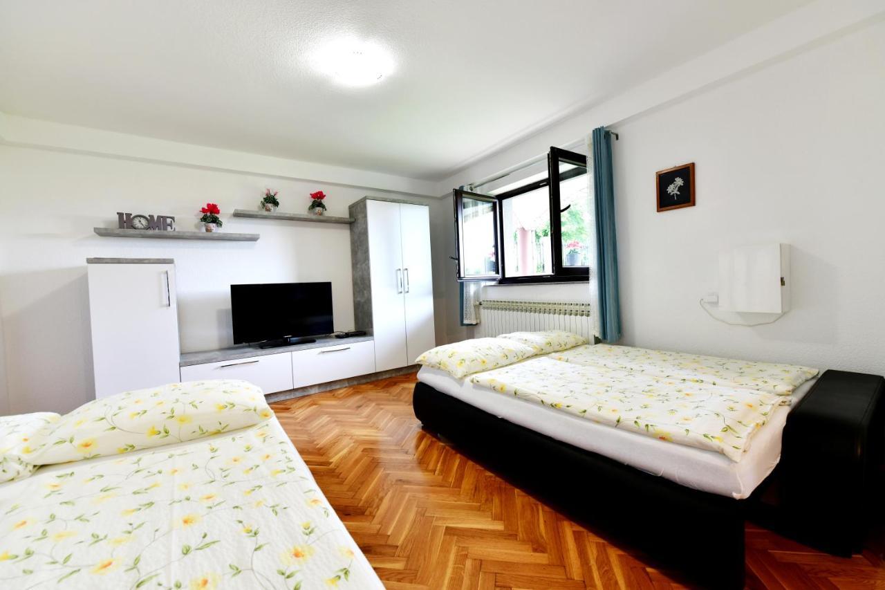 Hotel House Marinic Grabovac  Zewnętrze zdjęcie