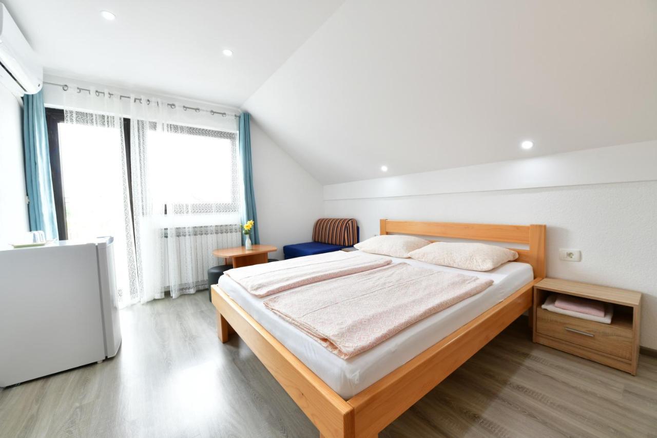 Hotel House Marinic Grabovac  Zewnętrze zdjęcie